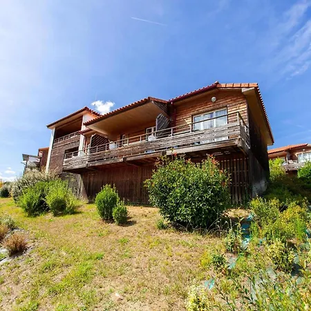 Countryside Holiday Home With Pool Dom wakacyjny Cassen