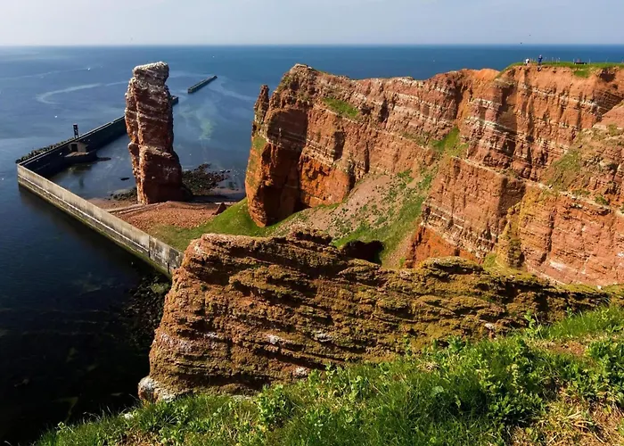 House With Pool Semesterbostad Cassen